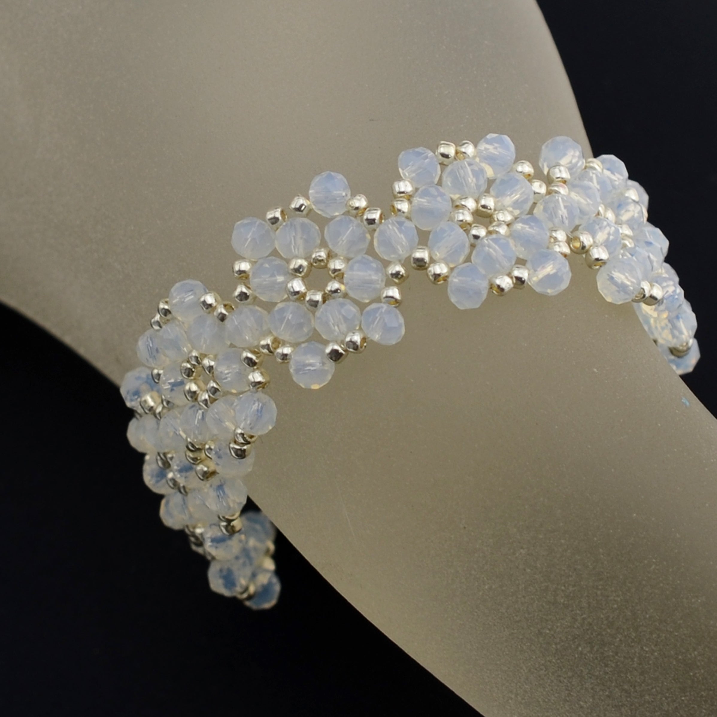 Set fai-da-te 802. Kit fai-da-te per bracciale di perle con istruzioni + accessori