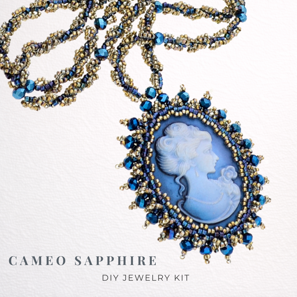 DIY-Set 386. DIY-Schmuckset „Cameo Sapphire“ – Kette + Anhänger in Blau und Gold gestalten